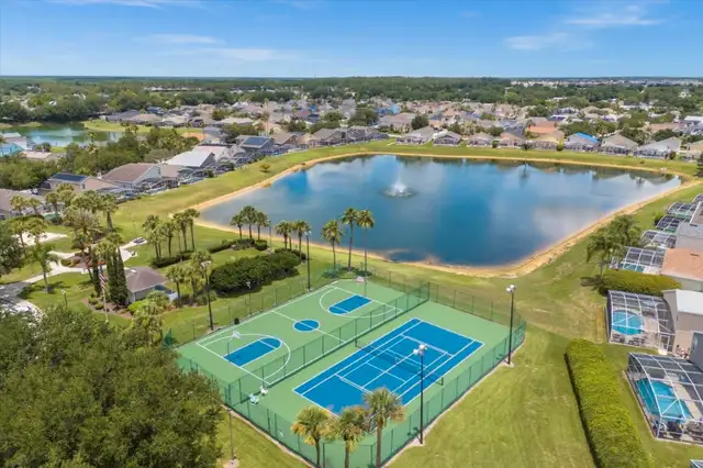 Florida Home near Disney with Private Pool in Florida in Canada - Image 11
