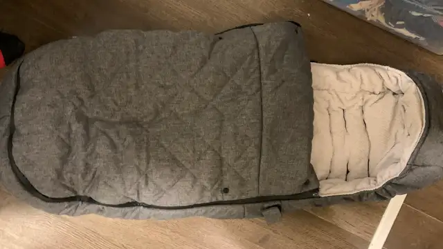 Uppababy Stroller Sleeping Bag in Strollers, Carriers & Car Seats in City of Toronto - Image 4