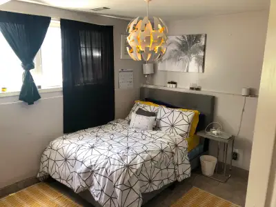 ALL INCLUSIVE ROOM FOR RENT — AVAILABLE NOW! Perfect for Brock University, Niagara College Students,...
