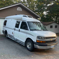 2012 Roadtrek 210 “wide body”