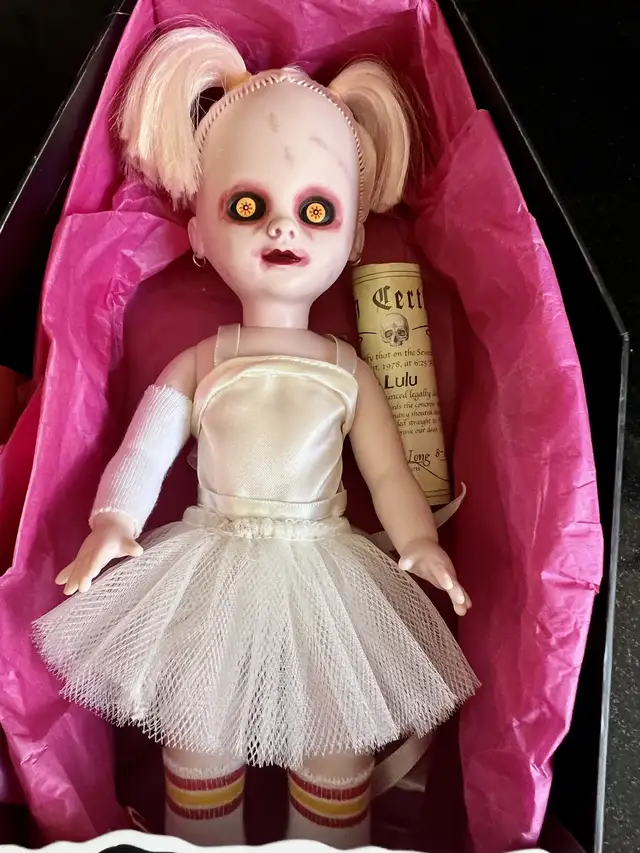 Living Dead Dolls - Lulu in Arts & Collectibles in Oshawa / Durham Region - Image 6