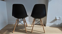 2 Structube Dining Chairs - Excellent condition
