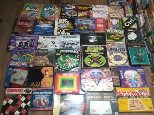 jeux de societe - board games in Toys & Games in Longueuil / South Shore - Image 2