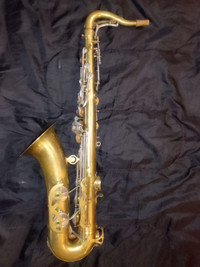 1962 Conn 10M Tenor Saxophone