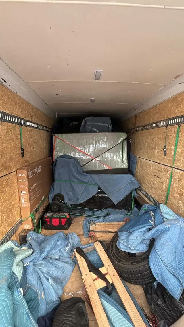 loading gig414910574820085760