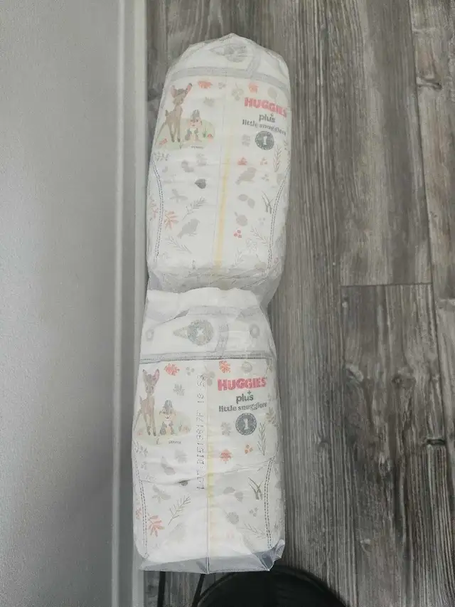 Couche Huggies 1 in Multi-item in City of Montréal - Image 2