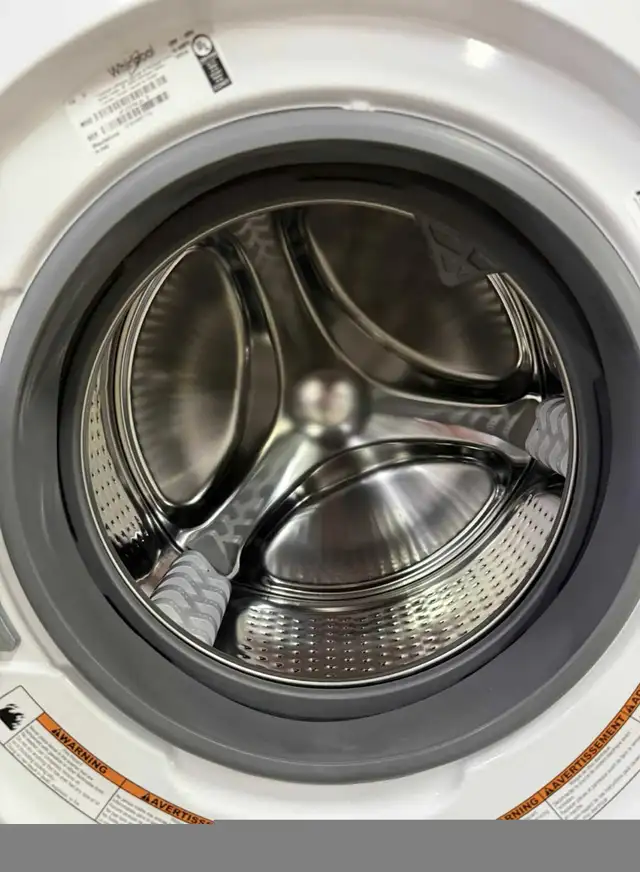 - Apartment Size Ventless Set “WHIRLPOOL” H34/W24/D24 in Washers & Dryers in City of Toronto - Image 5