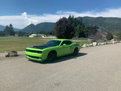 Great car to drive original owner no accidents, SRT modes for different driving, all options were or...