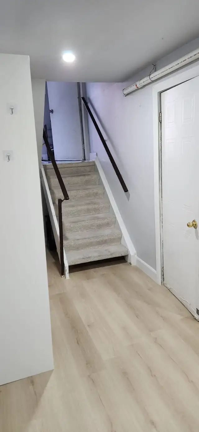 Studio Apartment with in-unit kitchen and bathroom