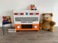 Ambulance Dresser