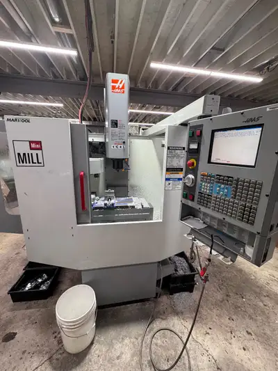 Haas Mini Mill We have had this machine for a few years. Zero issues. Machine only Still under power...