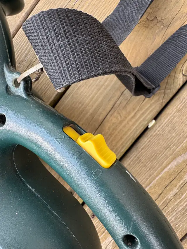 Electric Blower/Vac with Bag in Lawnmowers & Leaf Blowers in Kitchener / Waterloo - Image 6