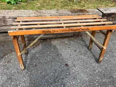 Betty Bros Vintage wash stand Foldable