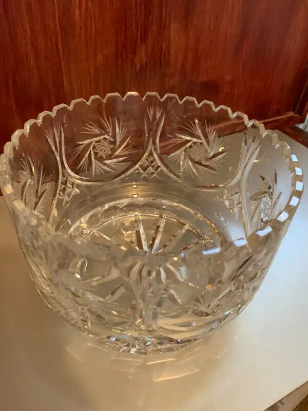 Vintage Bohemia Pinwheel Cut Crystal Salad Fruit Bowl63234654106497121