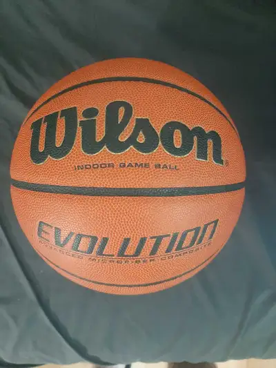 Basket-ball Wilson Évolution, View more