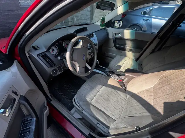 2010 ford focus 537996731572572165