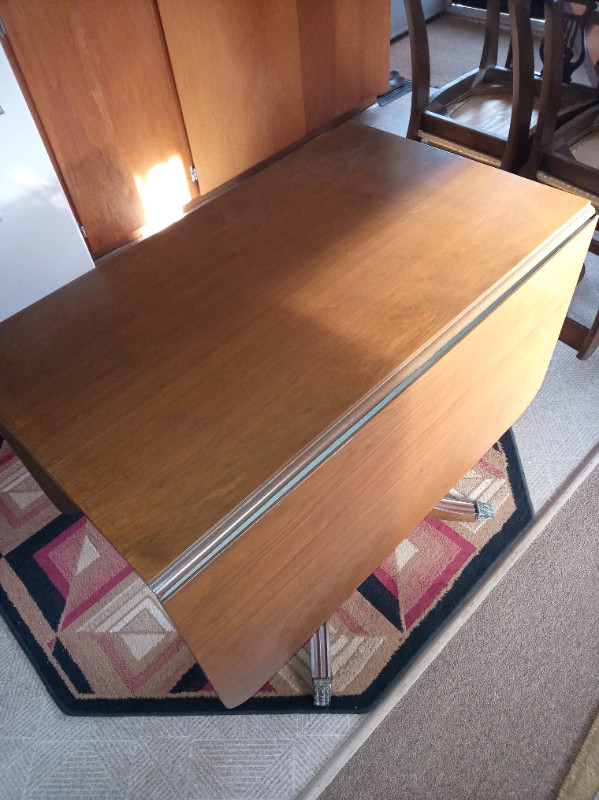 Duncan Phyfe Table & 4 Chairs , still with plastic on them | Dining ...