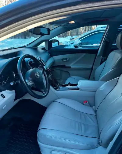 2010 Toyota Venza AWD V6 – $10,995 OBO 259,xxx km | 3.5L V6 | AWD | 5-passenger This Venza has truly...