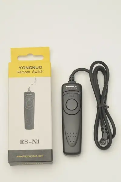 Brand new in box. Sold by photovideomart. Wired N1 cord for Nikon D5,D4,D850,D810,D800,D750,D700,D50...