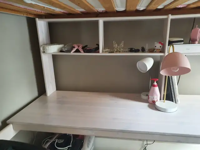 Loft bed with spacious desk Flexa4Dreams. in Beds & Mattresses in Sarnia - Image 6