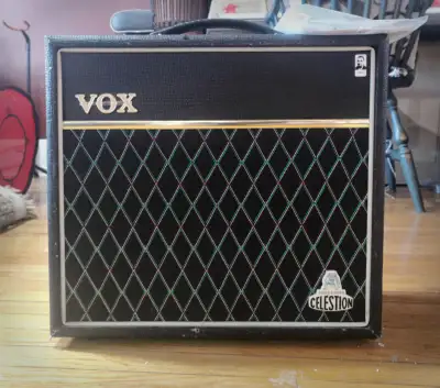 VOX  Cambridge 15 Guitar Tube Hybrid combo Amplifier / Celstion, View more