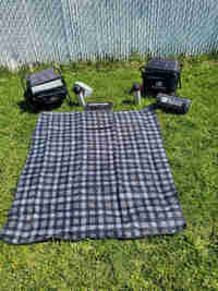 Two Foldable Camping Chairs /Thermos and Blanket. Make an offer