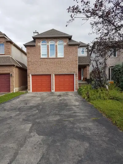 Private 1 bedroom basement apartment available for rent on Raglan Court in Mississauga. This is a se...