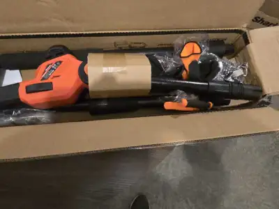 20 volt hedge trimmer maxlander ,brand new, View more
