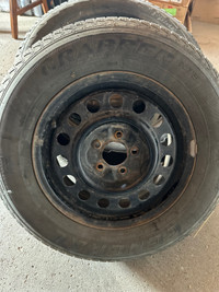 Set of summer tires 215/70R16