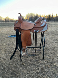 15” Billy cook maker saddle. 