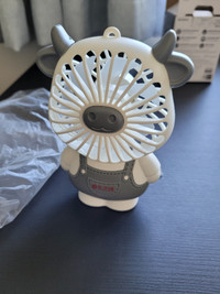 Handheld portable cute fan