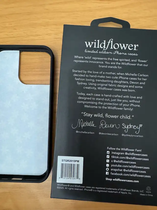 Wildflower iPhone 15 Pro Max case in Cell Phone Accessories in City of Toronto - Image 6