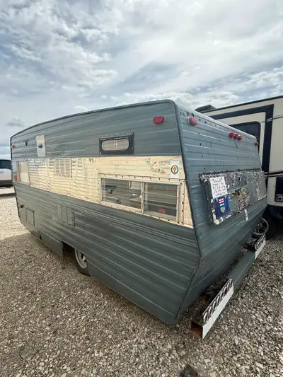1965 TRAVELARE CAMPER FOR SALE $1200.00 or best offer This is an old trailer. Roof has a leak and th...