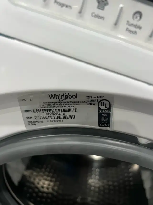 whirlpool 24 w front load washer ventless dryer set  in Washers & Dryers in Oakville / Halton Region - Image 4