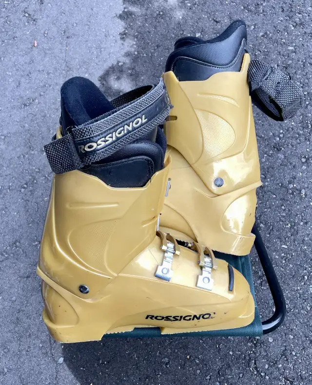 Rossignol Elite Pro 1 Gold Ski Boots Men’s 5 or Women’s 6 in Ski in Markham / York Region - Image 6