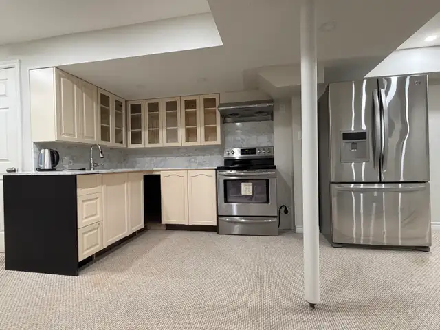 Basement for rent in Room Rentals & Roommates in Markham / York Region - Image 5