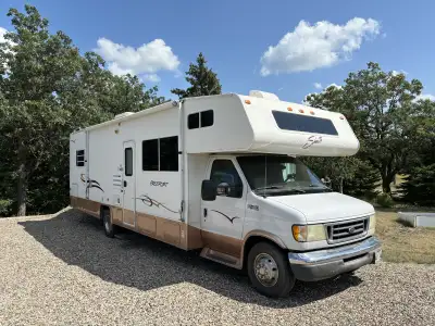 Reason for selling, want to upgrade Drives very good all appliances are working Lots of storage E450...