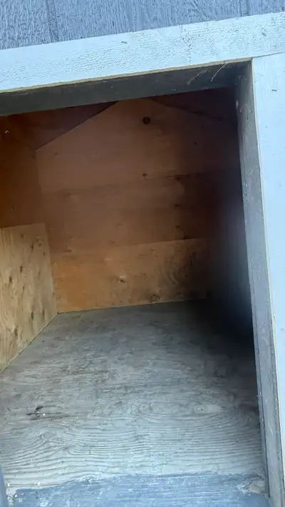 Dog house, View more