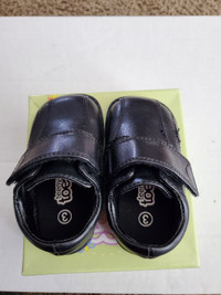 Baby black dress shoes size 3