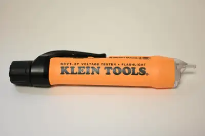 Klein Tools NCVT3P Dual Range Non Contact Voltage Tester USED, View more