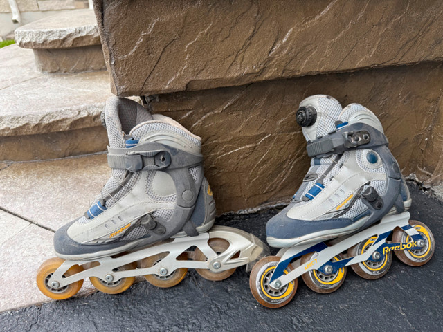Women’s Reebok inline skates in Skates & Blades in Oakville / Halton Region