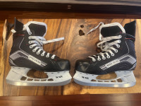 Bauer Vapor Hockey Skates Size 5