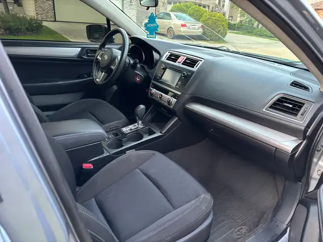 2017 Subaru Legacy 497220242543759363