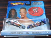 Hot Wheels 2 Car Pack WWE