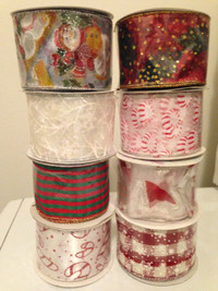 NEW!!!!!!!  8 ROLLS OF WIRED CHRISTMAS RIBBON
