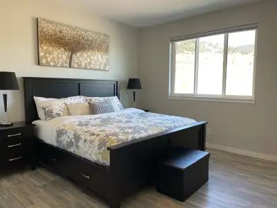 Welcome to Tobiano! This FULLY FURNISHED, as is, 2 bedroom 1 bathroom, completely separate legal sui...