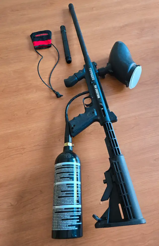 Tippman Custom 98 in Paintball in Laurentides - Image 2