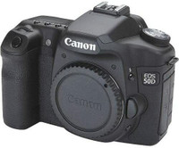 Canon EOS 50D 15.1 MP Boitier seul  Dig SLR Camera 11,000 CLICKS