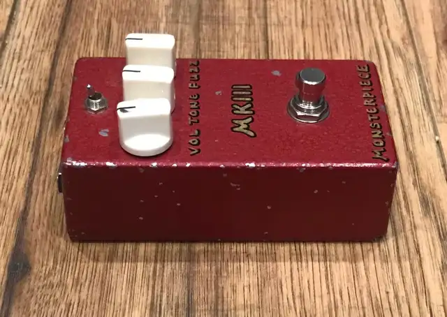 Monsterpiece FUZZ MKIII in Amps & Pedals in Calgary - Image 6