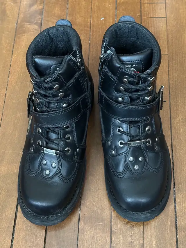 Milwaukee Motorcycle Boot Bottes Moto in Men's Shoes in City of Montréal - Image 3